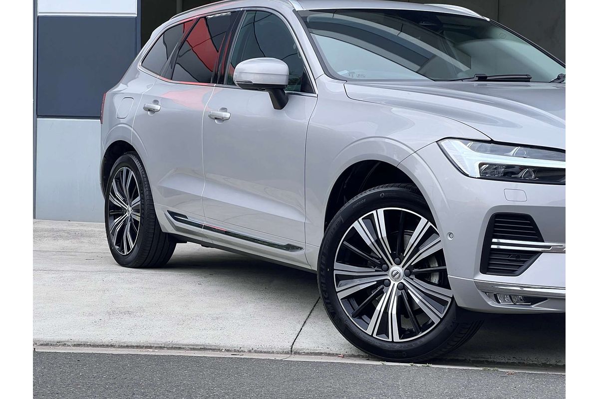 2023 Volvo XC60 Ultimate B5 Bright