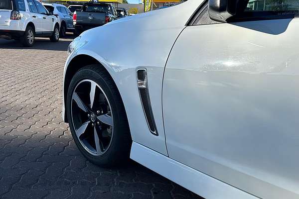 2017 Holden Commodore SV6 VF Series II thumb-14