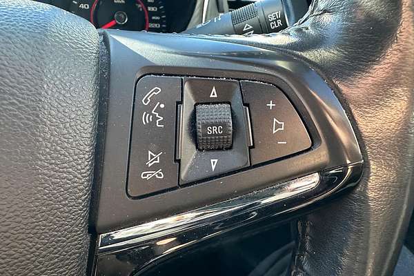 2017 Holden Commodore SV6 VF Series II thumb-21