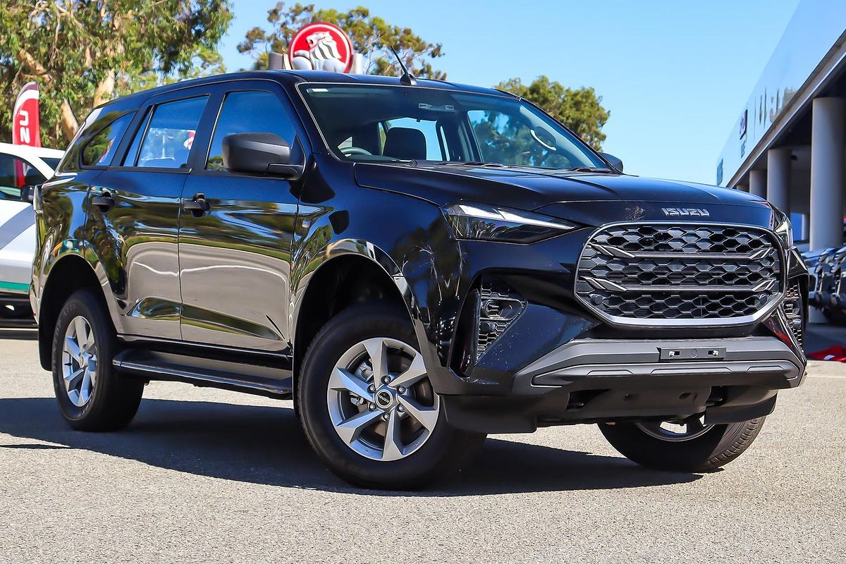 2025 Isuzu MU-X LS-M