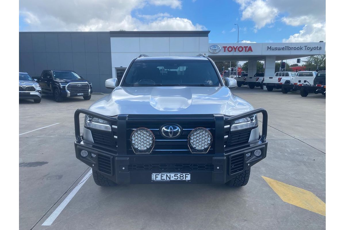 2023 Toyota Landcruiser GXL FJA300R