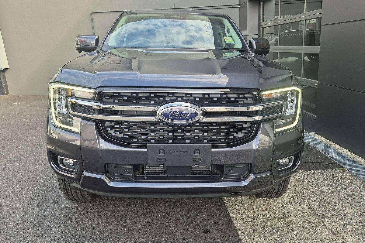 2025 Ford Ranger XLT  4X4 2.0L