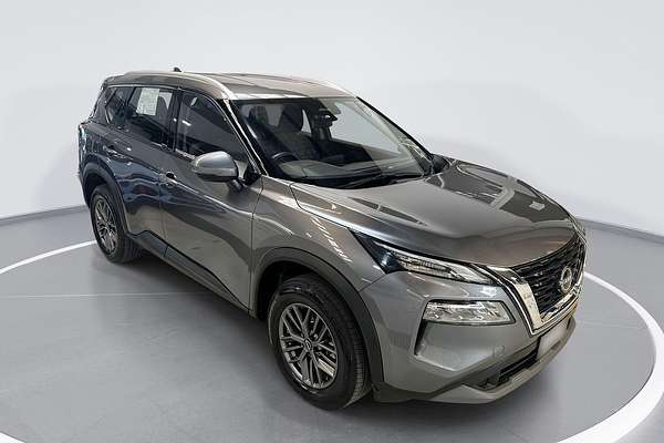 2025 Nissan X-TRAIL ST T33