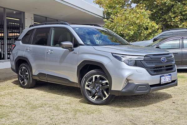 2025 Subaru Forester Hybrid S6