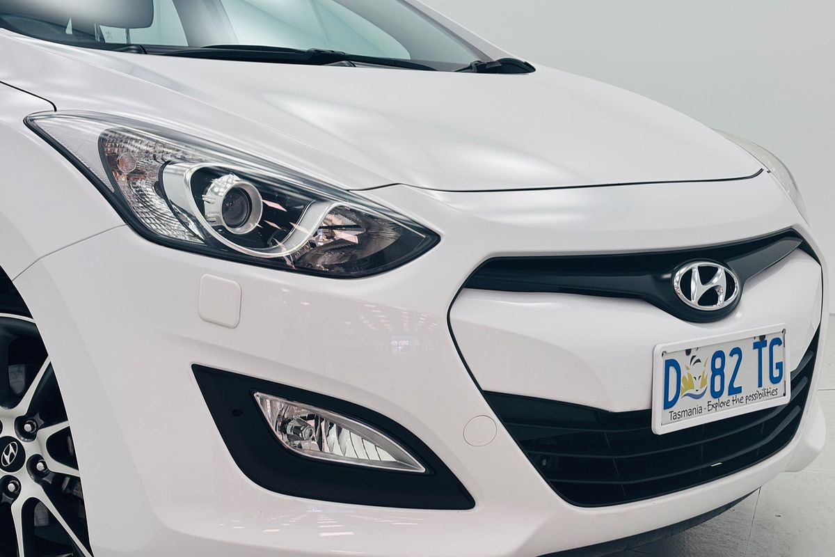 2013 HYUNDAI i30 SR 6 SP MANUAL 5D HATCHBACK 4CYL