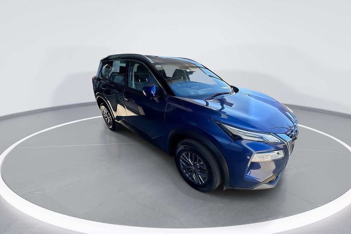 2025 Nissan X-TRAIL ST T33