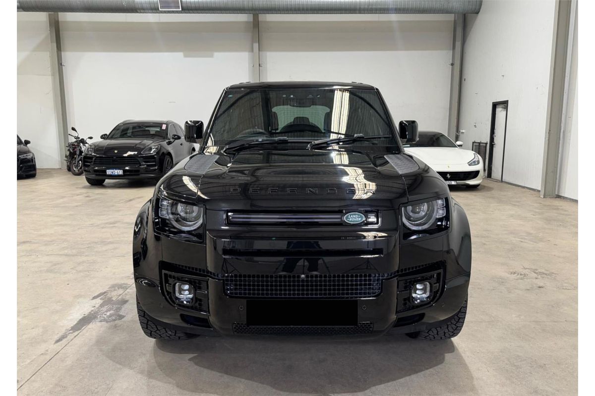 2023 Land Rover Defender 110 P400 SE L663
