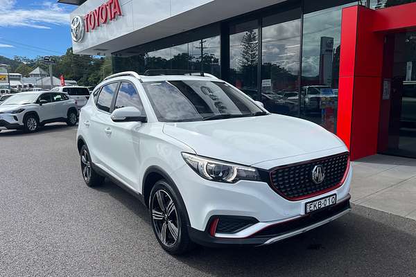 2020 MG ZS Essence AZS1