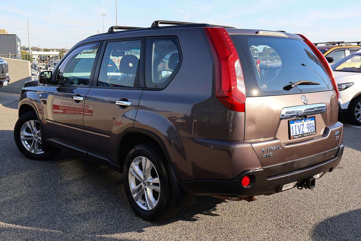 2011 Nissan X-TRAIL ST T31