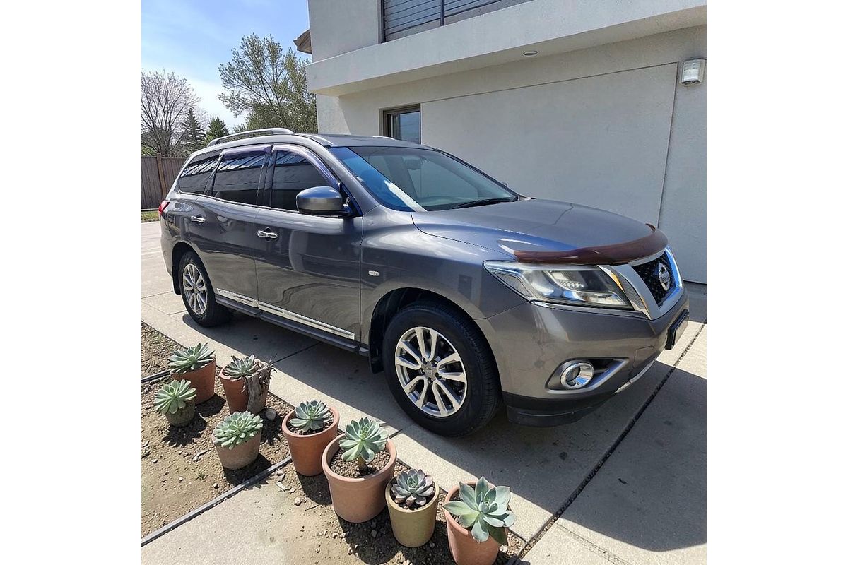 2016 Nissan Pathfinder ST-L R52