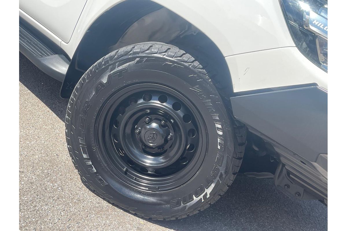 2018 Toyota Hilux SR GUN126R 4X4