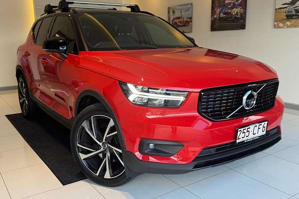 2021 Volvo XC40 T5 R-Design