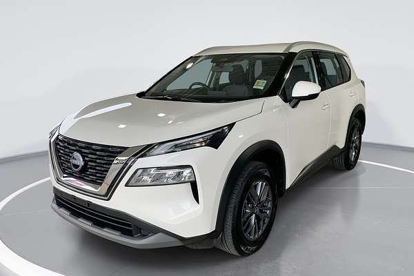 2024 Nissan X-TRAIL ST T33