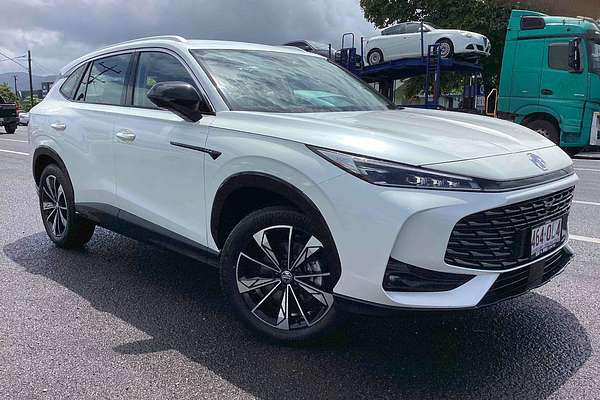 2024 MG HS Excite AS33