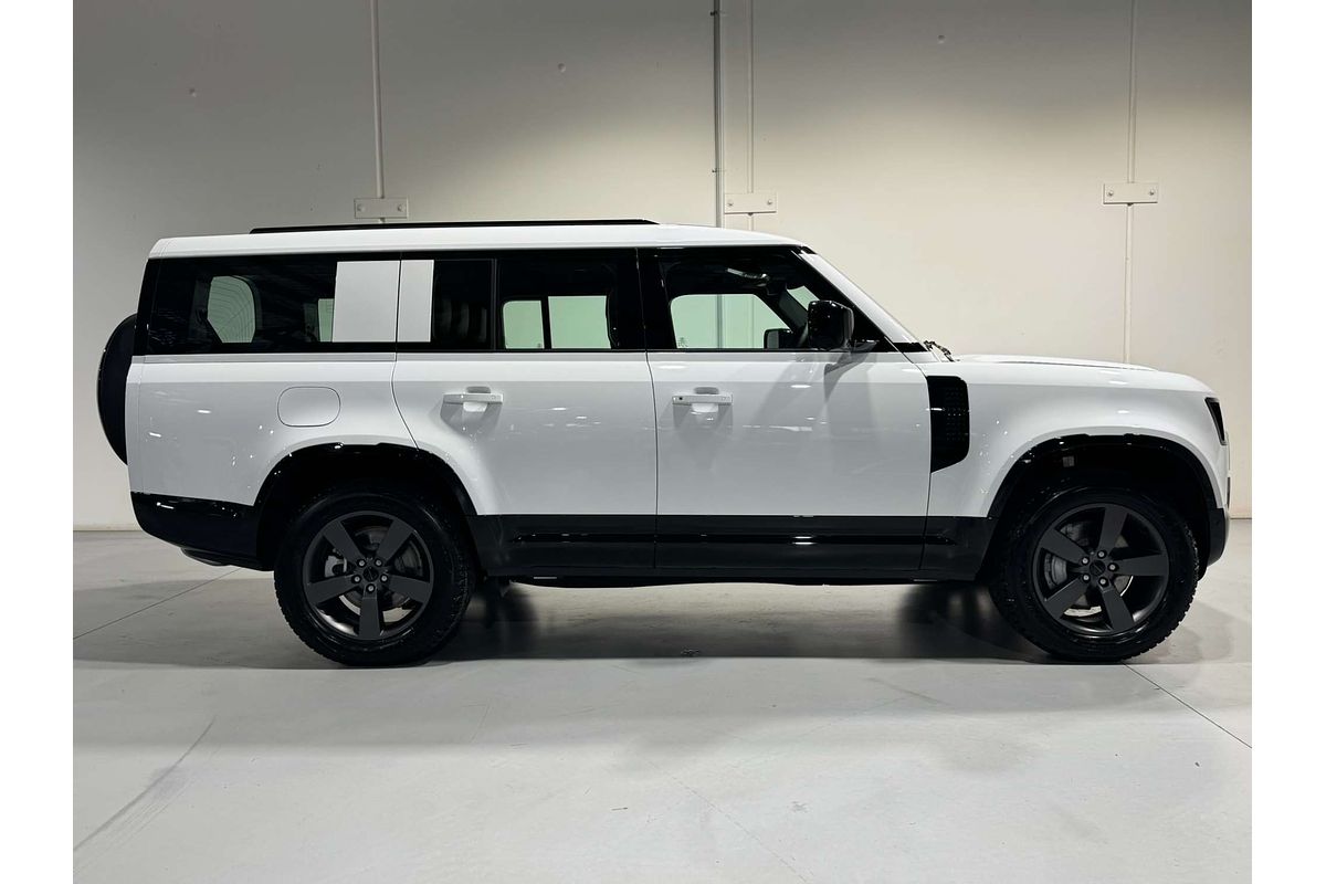 2026 Land Rover Defender 130 D350 X-Dynamic SE L663