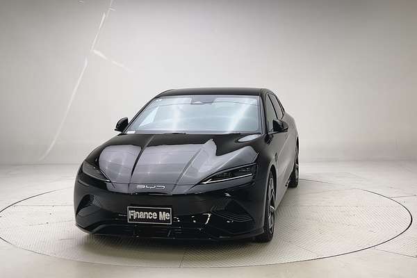 2024 BYD Seal Performance thumb-2