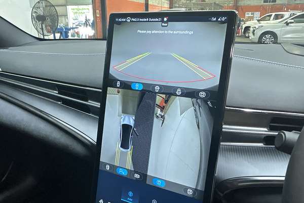 2024 BYD Seal Performance thumb-16