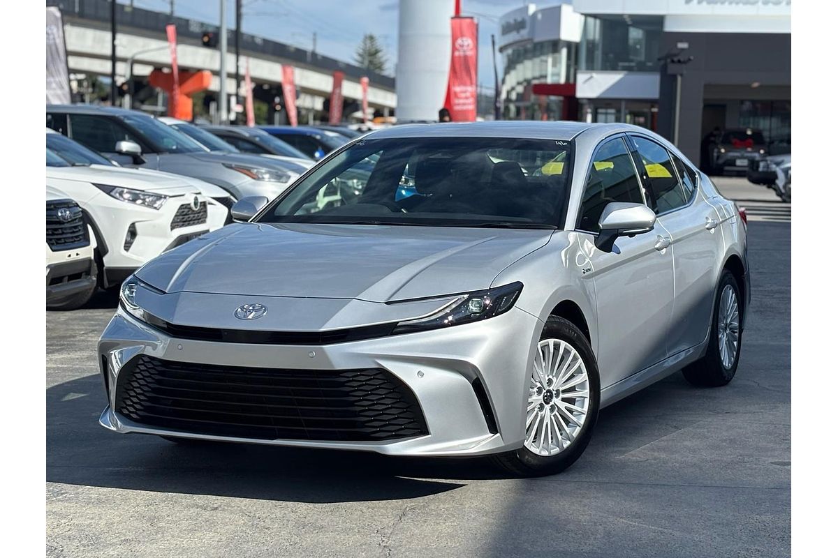 2025 Toyota Camry Ascent AXVH80R