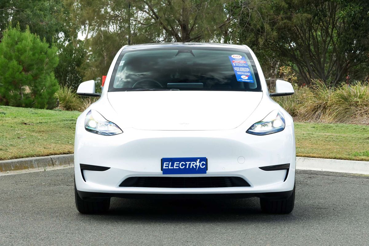 2022 Tesla Model Y Rear-Wheel Drive