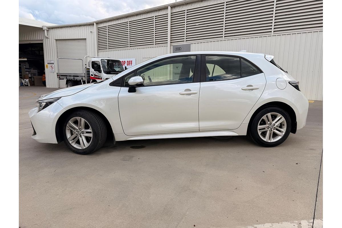 2019 Toyota Corolla Ascent Sport MZEA12R