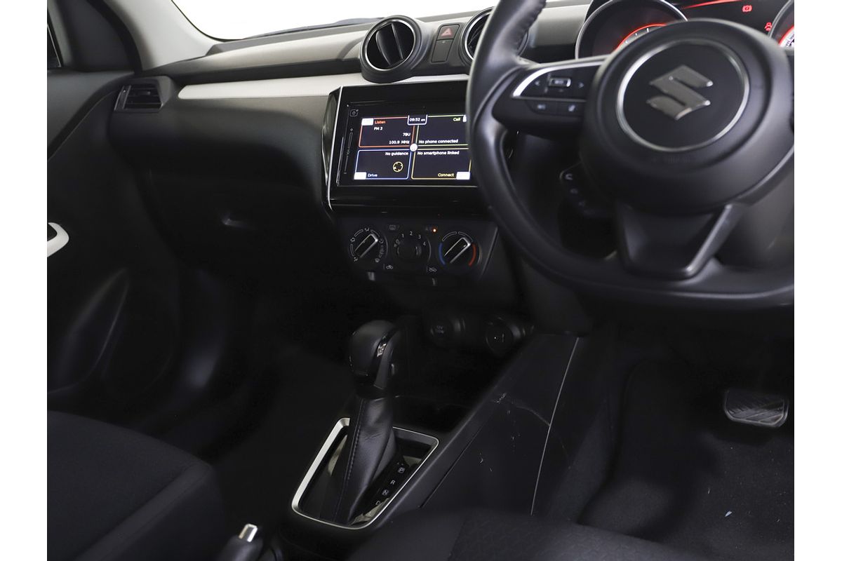 2024 SUZUKI SWIFT GL NAVI CONTINUOUS VARIABLE 5D HATCHBACK 4CYL