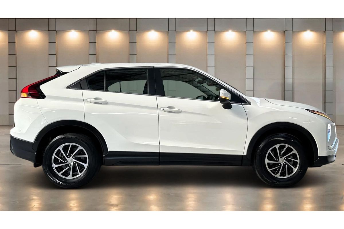 2024 Mitsubishi Eclipse Cross ES YB
