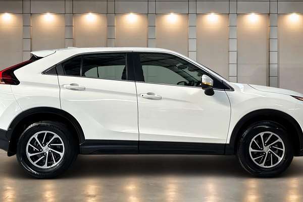 2024 Mitsubishi Eclipse Cross ES YB