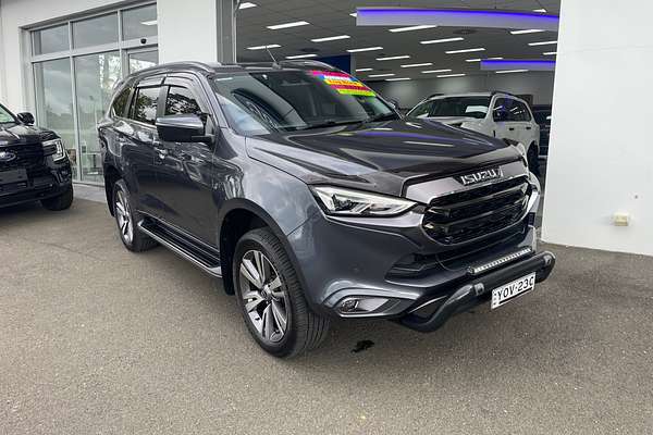 2023 Isuzu MU-X LS-T