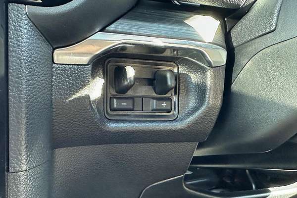 2025 Ford Everest Sport 2.0L thumb-10