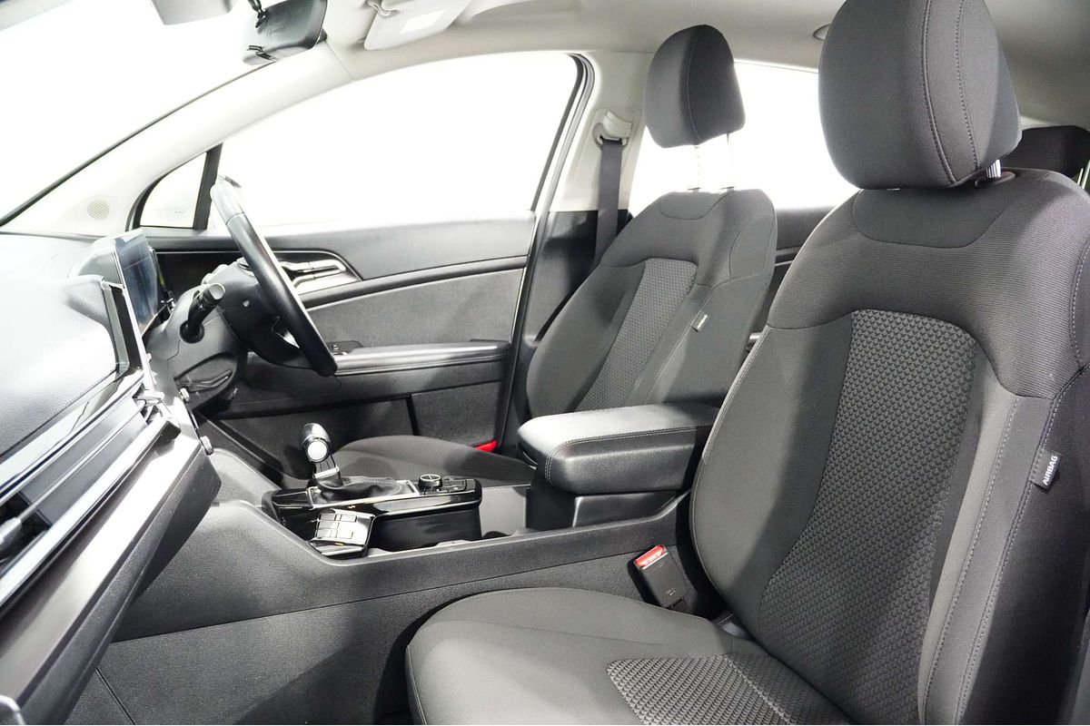 2023 Kia Sportage SX NQ5