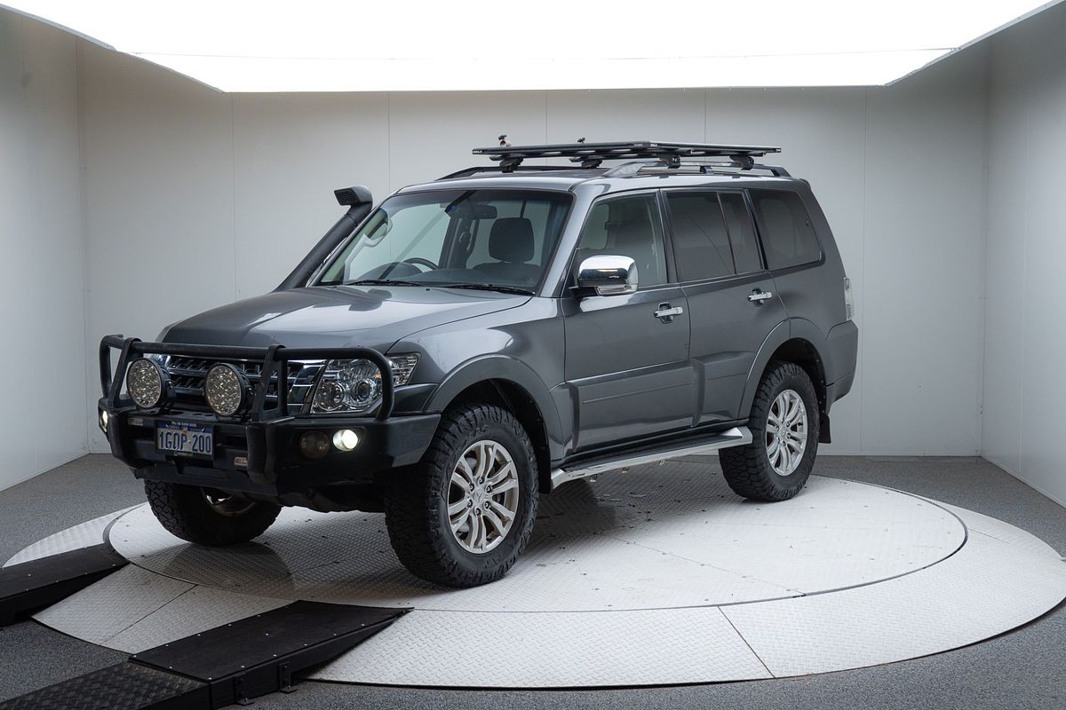 2018 Mitsubishi Pajero GLS NX