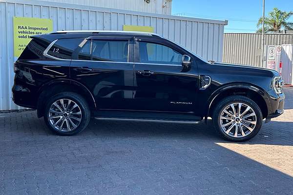 2024 Ford Everest Platinum 3.0L thumb-5