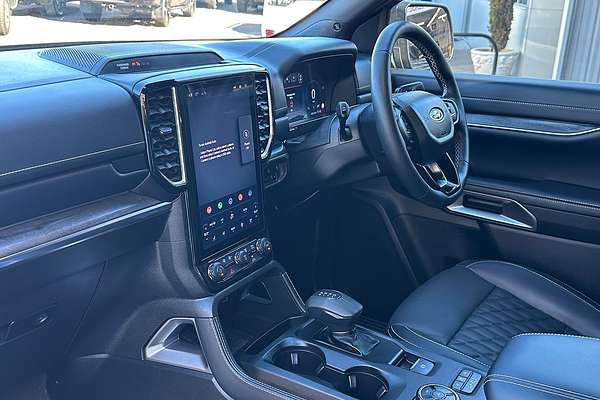 2024 Ford Everest Platinum 3.0L thumb-22