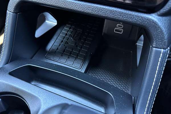 2024 Ford Everest Platinum 3.0L thumb-36