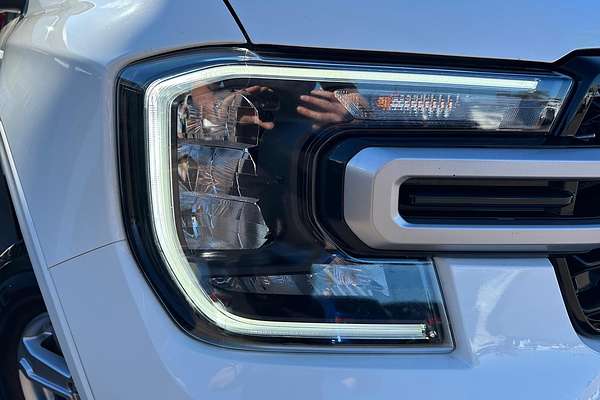 2025 Ford Everest Ambiente 2.0L thumb-1