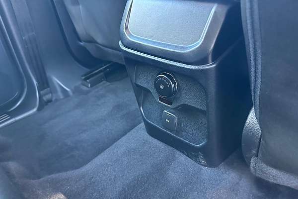 2025 Ford Everest Ambiente 2.0L thumb-6