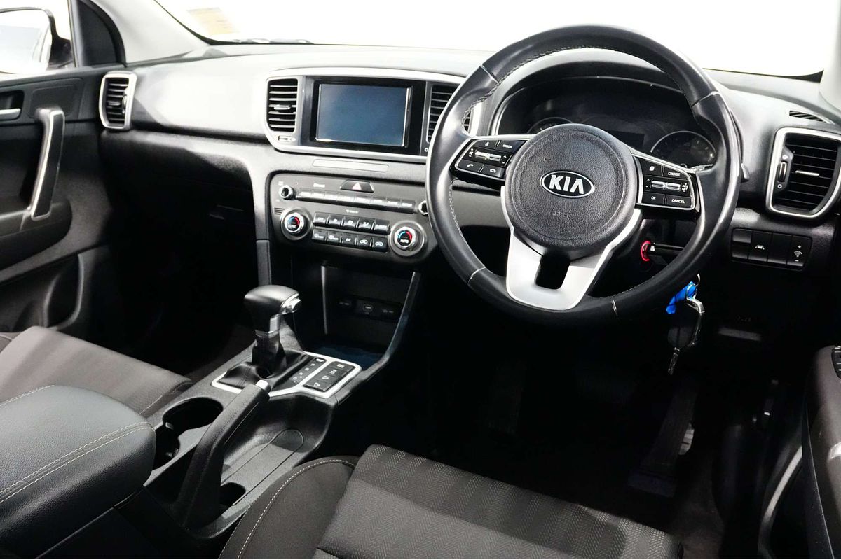 2020 Kia Sportage S QL