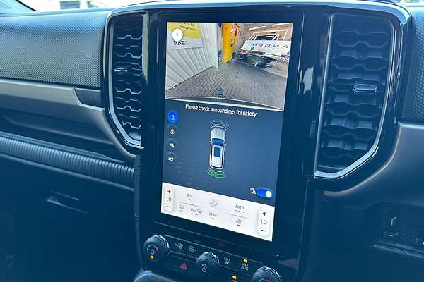 2025 Ford Everest Ambiente 2.0L thumb-28