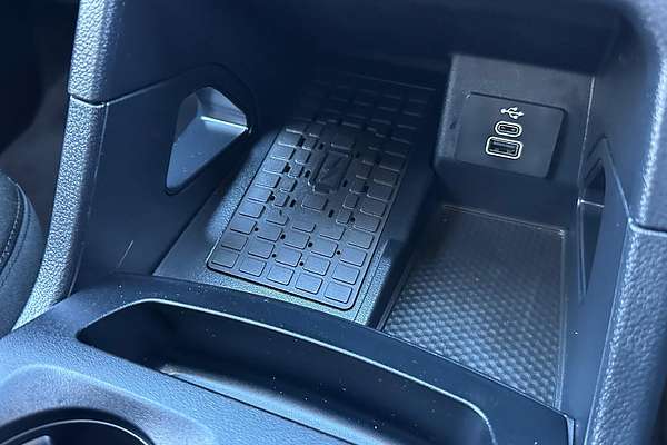 2025 Ford Everest Ambiente 2.0L thumb-30