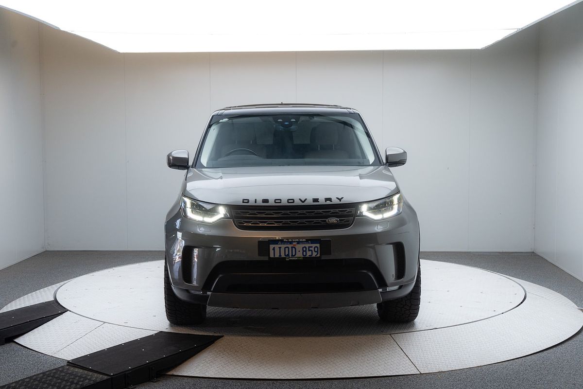 2017 Land Rover Discovery SD4 SE Series 5