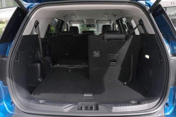 2022 Ford Everest Sport 3.0L thumb-7