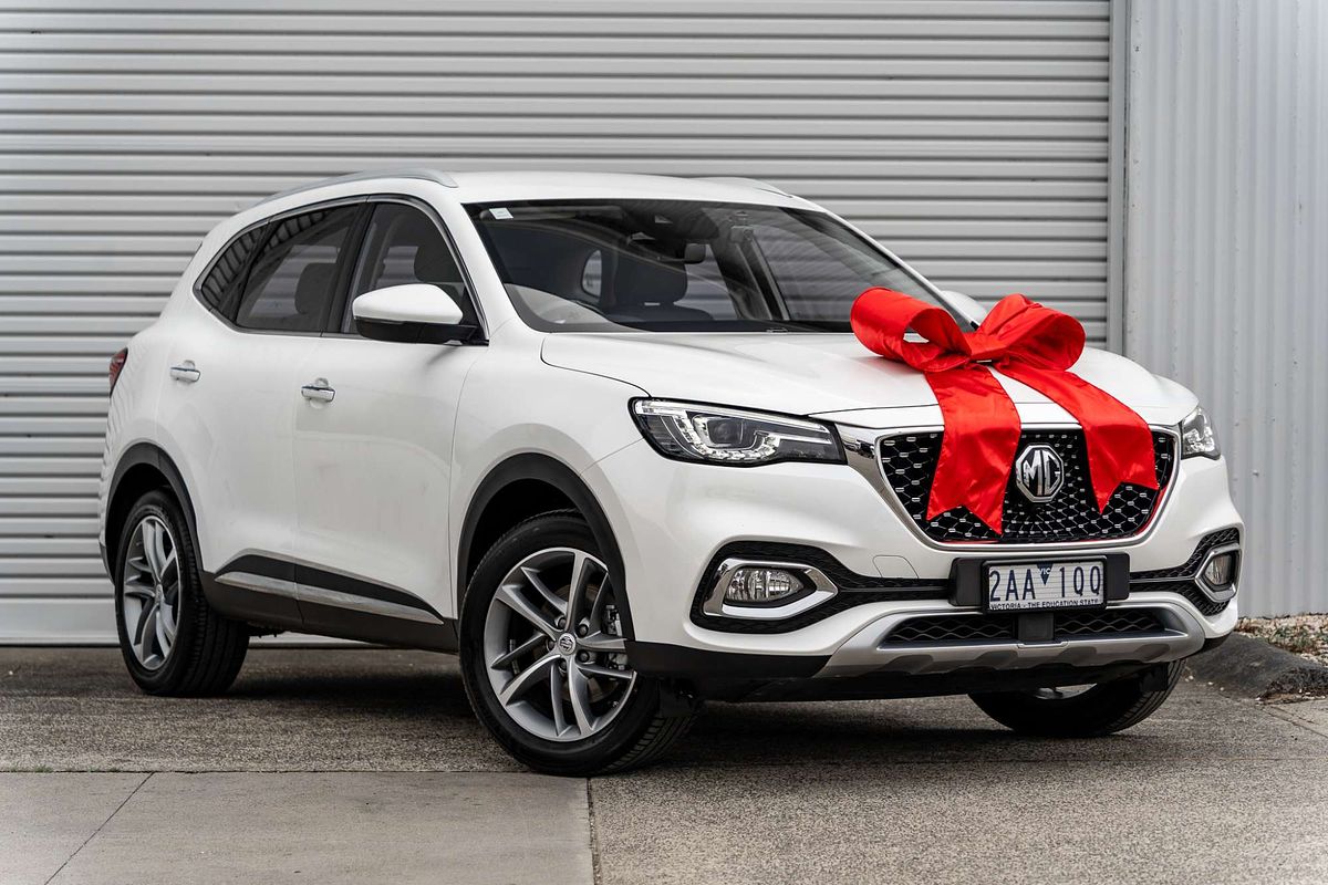 2022 MG HS Excite SAS23