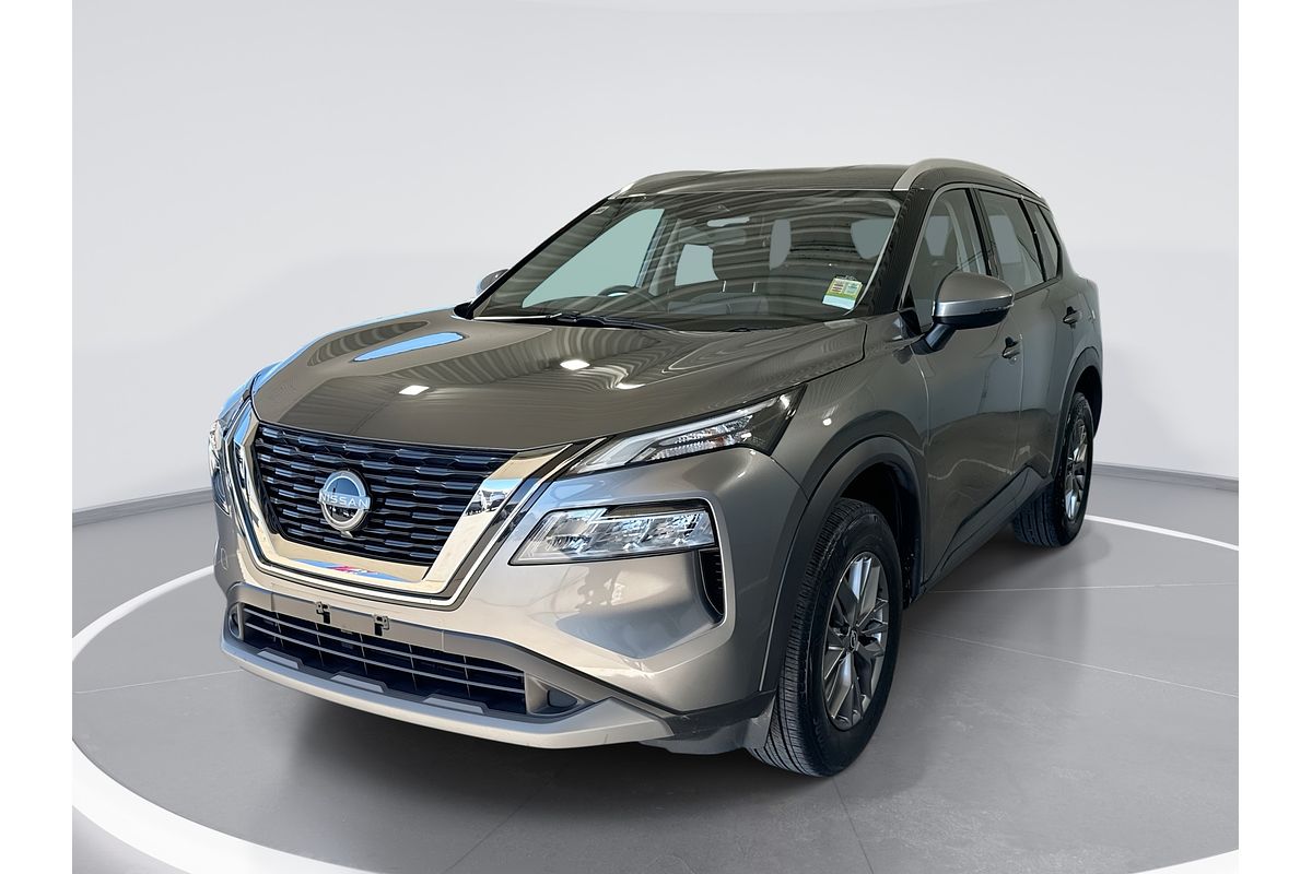 2024 Nissan X-TRAIL ST T33