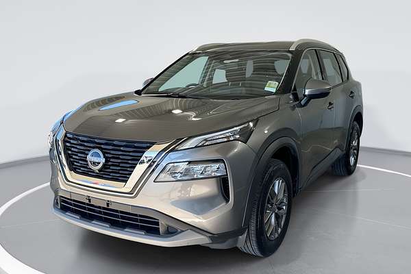 2024 Nissan X-TRAIL ST T33