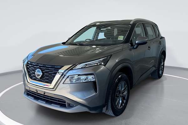 2025 Nissan X-TRAIL ST T33