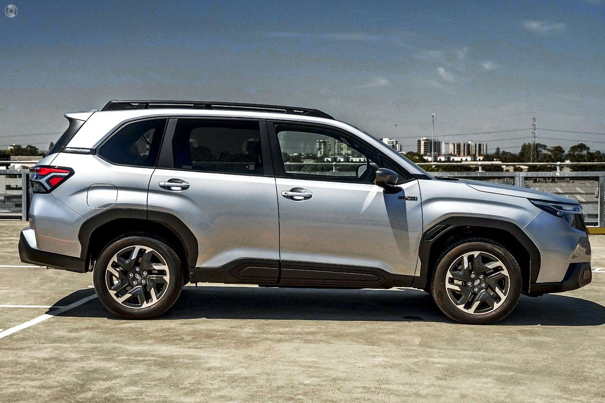 2025 Subaru Forester Hybrid S6