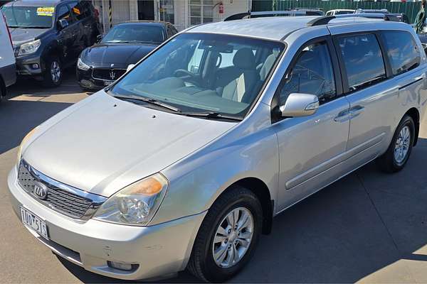 2012 Kia GRAND CARNIVAL PLATINUM VQ MY13