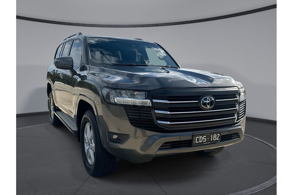 2022 Toyota Landcruiser GXL FJA300R