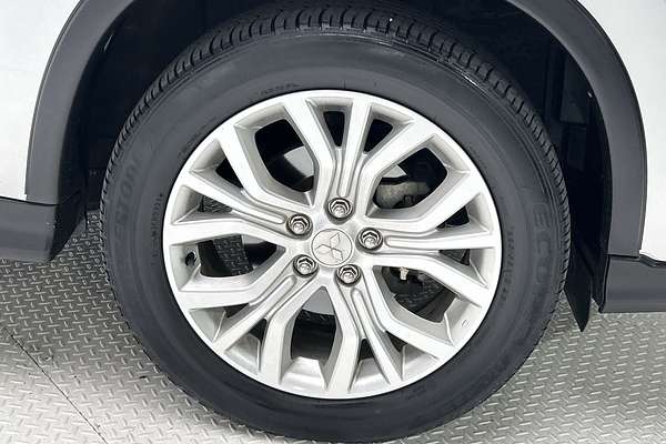 2021 Mitsubishi ASX ES XD thumb-9