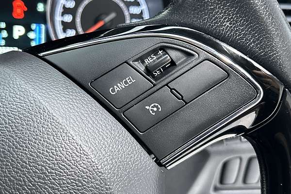 2021 Mitsubishi ASX ES XD thumb-17